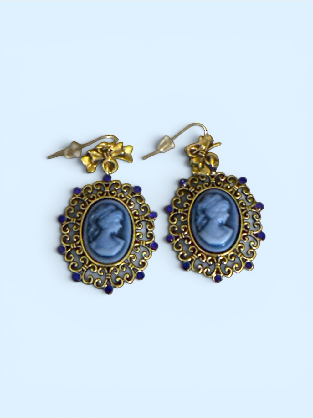 Vintage-Inspired Blue Cameo Drop Earrings - Gold Frame